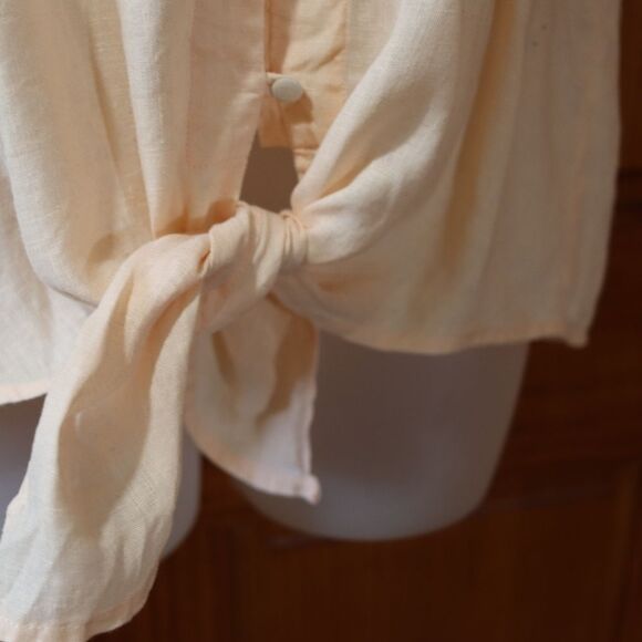 Vince Camuto Large Linen Cropped Tie-Front Blouse - Pastel Peach 100% linen - Picture 5 of 10